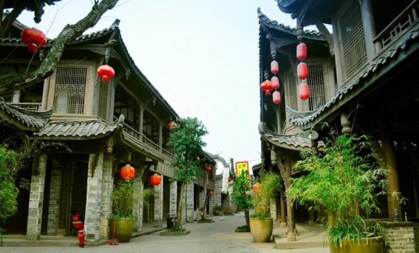 Excursion privée dans la vieille ville de Huanglongxi - tour en mini-bus et à pied