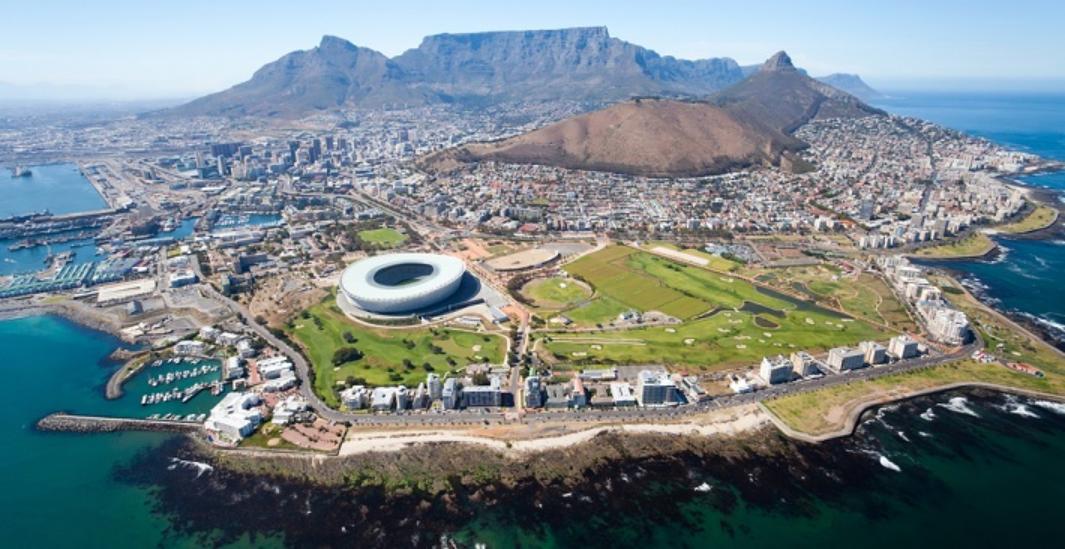 Guided Tour of Cape Town & Access to the Summit of Table Mountain