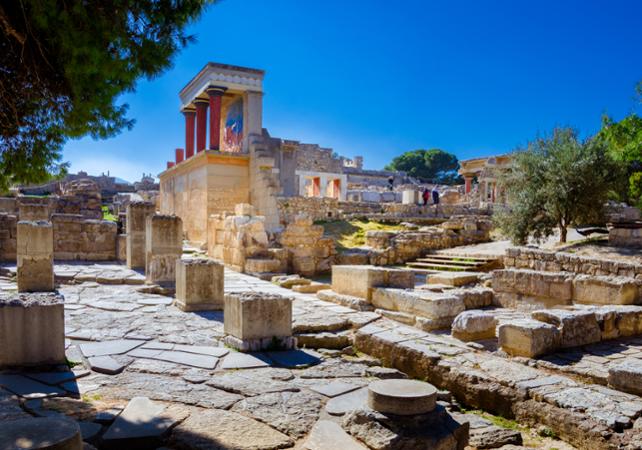 Visite guidée du site de Knossos & de villages crétois  – Au départ d’Héraklion et sa région