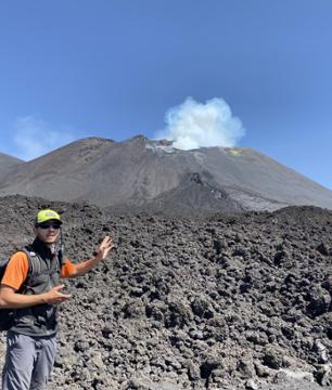 Randonnée avec guide privé au volcan Etna (2100m) - Déjeuner et transferts inclus depuis Catane ou Taormine - En Français
