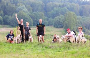 Journée randonnée avec des huskies en pleine nature avec option Kayak - Au départ de Moscou - En français