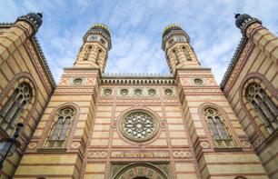 Guided Tour of Budapest’s Jewish Quarter and Tasting of Hungarian Specialties