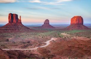 Arizona Grand Tour: Aeroplane Flight over the Grand Canyon and Guided Tour of Monument Valley by 4x4 – Departing from Phoenix