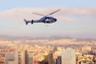 Barcelone à 360° : visite guidée à pied, survol en hélicoptère et promenade en bateau - en français