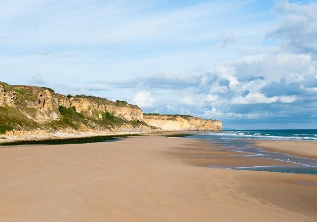 Day Trip to Normandy Landing Beaches (English) – Departing from Paris