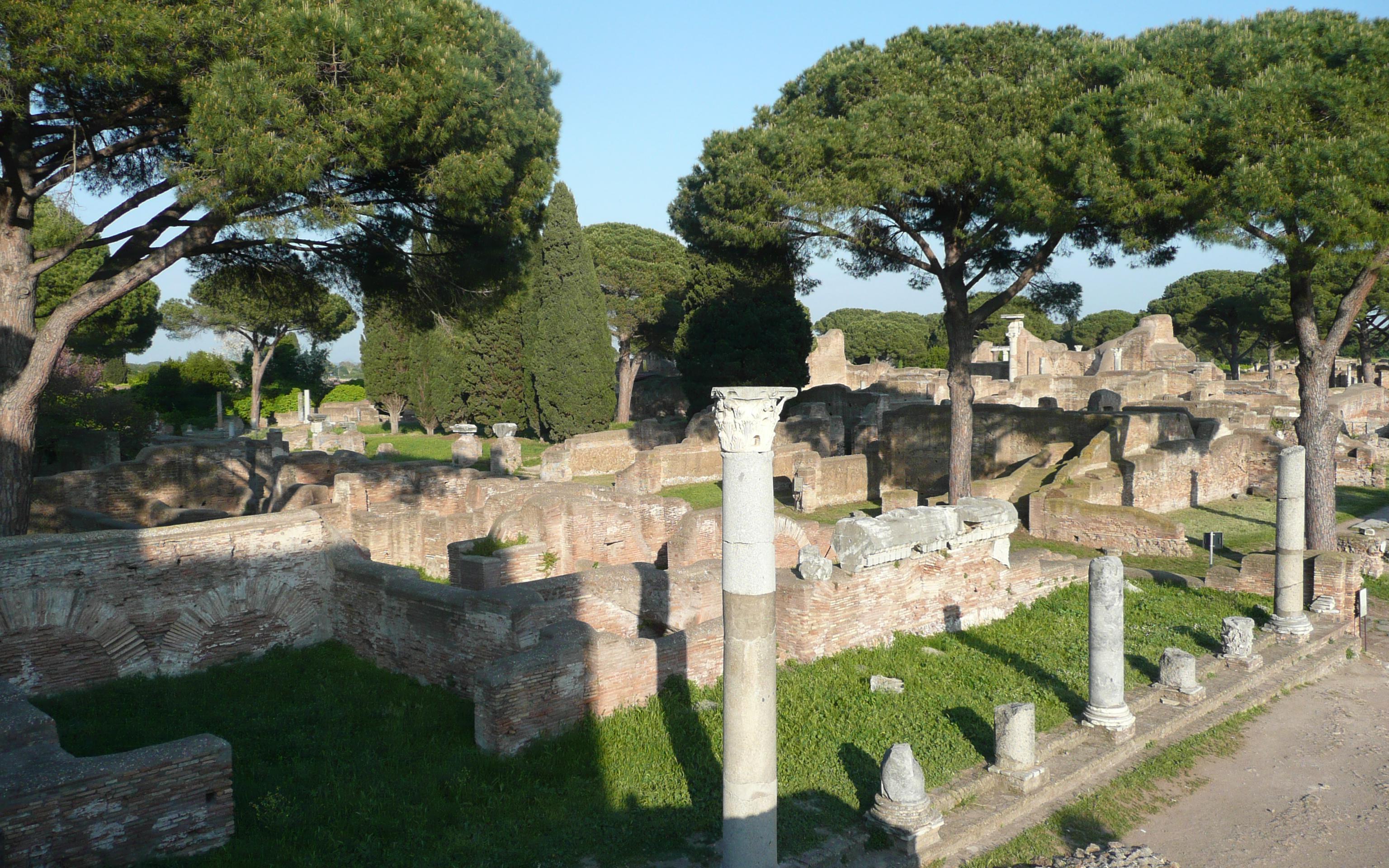Visita del sito archeologico di Ostia con partenza da Roma