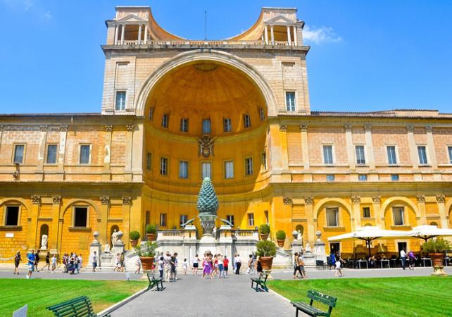 Guided Tour of the Vatican Museums & Sistine Chapel – Skip-the-line tickets