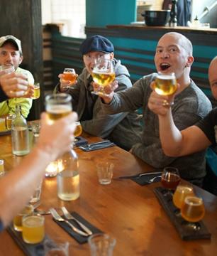 Tournée des bars de Reykjavik avec dégustation de bières – en petit groupe